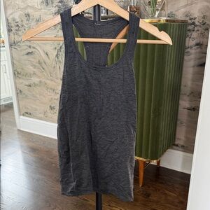 Lululemon workout tank top